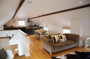 The Barn @Bourne Eau House